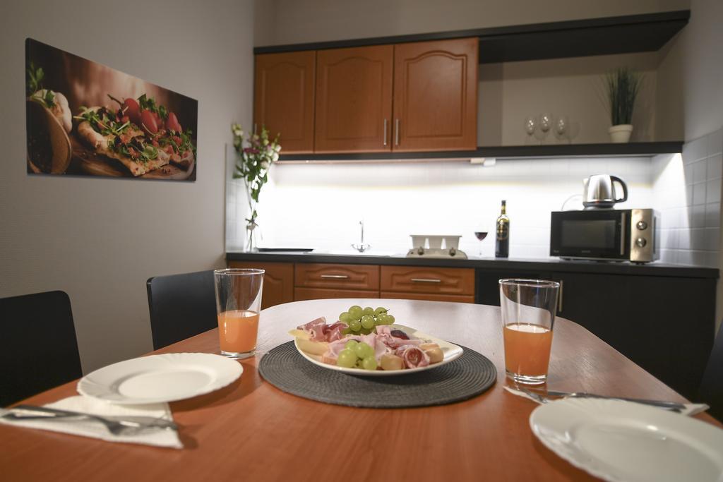 Salt Hill Apartmanok エゲルサローク エクステリア 写真