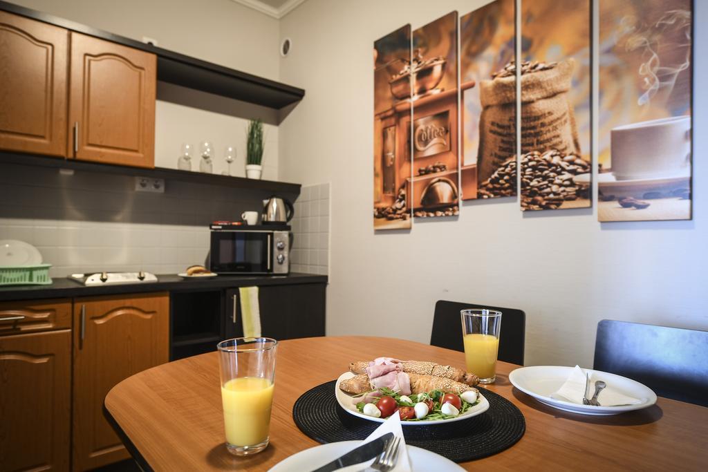 Salt Hill Apartmanok エゲルサローク エクステリア 写真